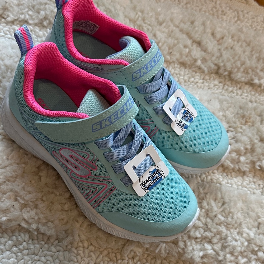 Skechers Kids' Aqua and Pink Sneakers